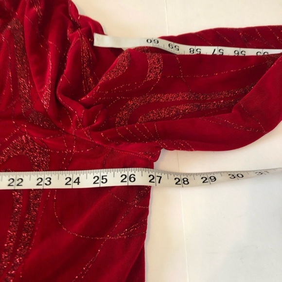 Praise Hymn Fashion Glitter Knit Asymmetrical Top with Split Flare Sleeve Red 3X - Picture 8 of 15